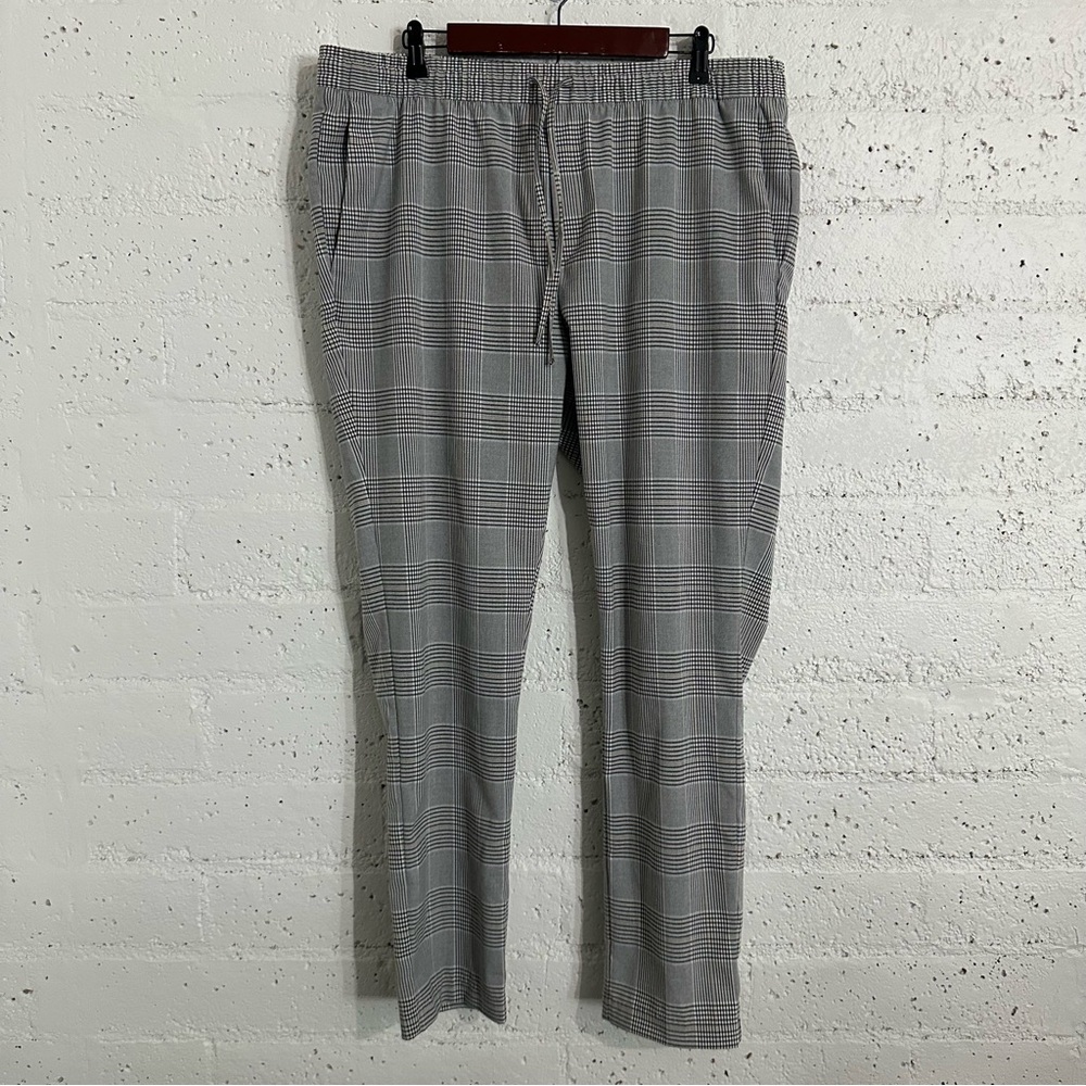 H&M Mens Pants XL Gray Plaid Pull On Elastic Drawstring Waist Slim Fit BR18